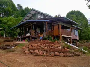 Maison écologique en wwoofing
