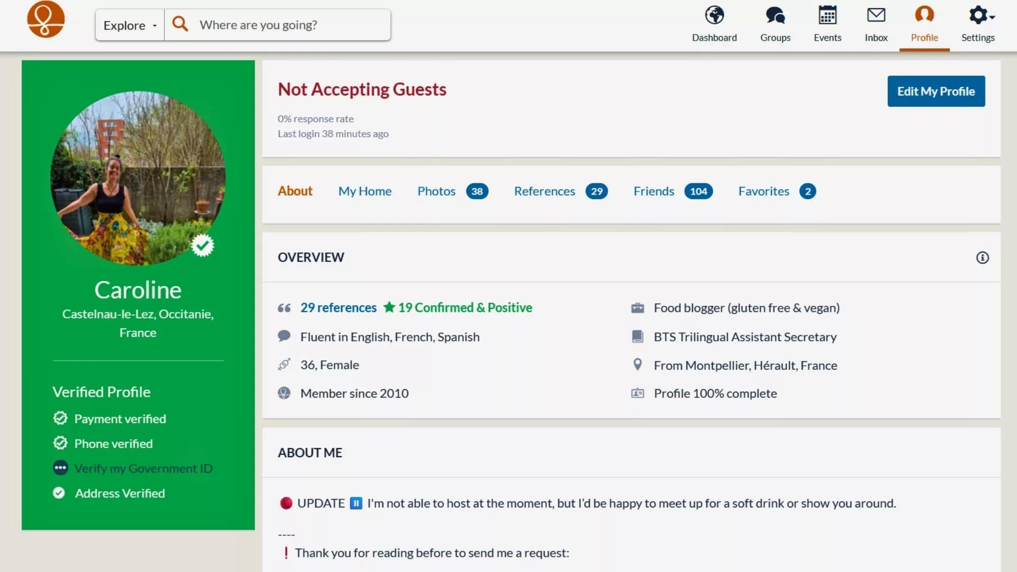 Copie écran de la page d'accueil de l'application Couchsurfing