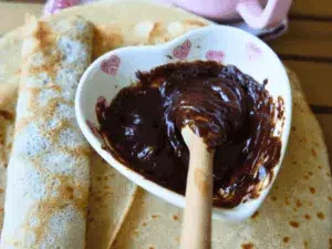 Recette facile de pâte à tartiner vegan choco-noisette image de mise en avant