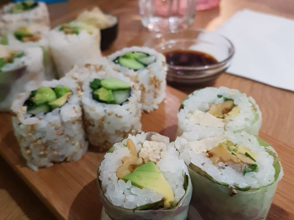 Makis vegan avocat tofu fumé Sushi Kawaii