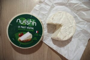 Le Palet végétal Nurishh Groupe Bel chèvre vegan