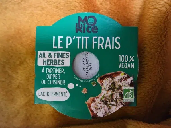 Le P'tit frais ail et fines herbes avec emballage