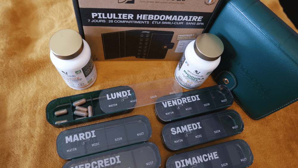 Pilulier hebdomadaire Amoseeds avec gélules code promo cuisinenaturelle10