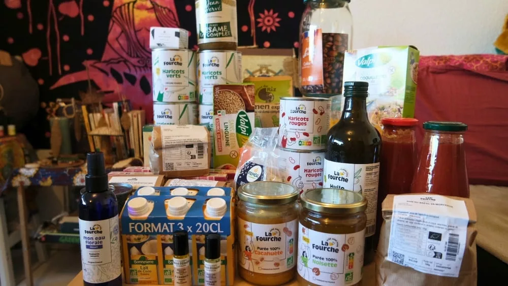 Commande la fourche avec produits bio