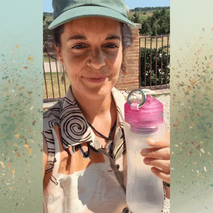 OKO Gourde filtrante 650 ml en voyage